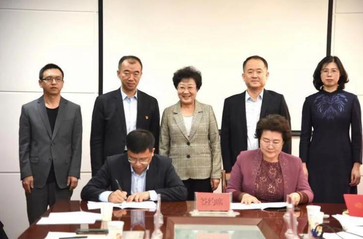 点击看大图 宁夏银行携手自治区妇联共同支持妇女创业致富